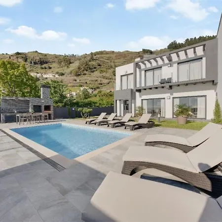 Lux Villas ヴィラ アルコ・ダ・カリェタ