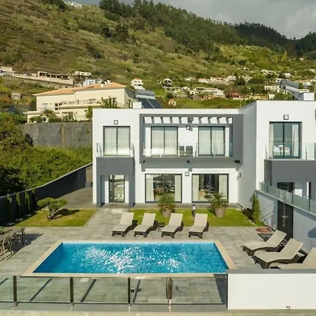 Lux Villas ヴィラ