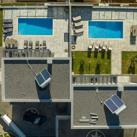 Lux Villas * アルコ・ダ・カリェタ