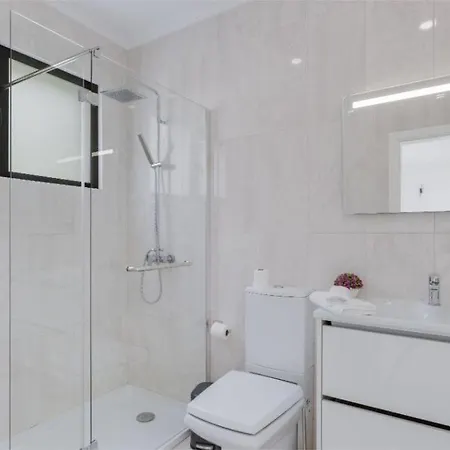 Lux Villas *