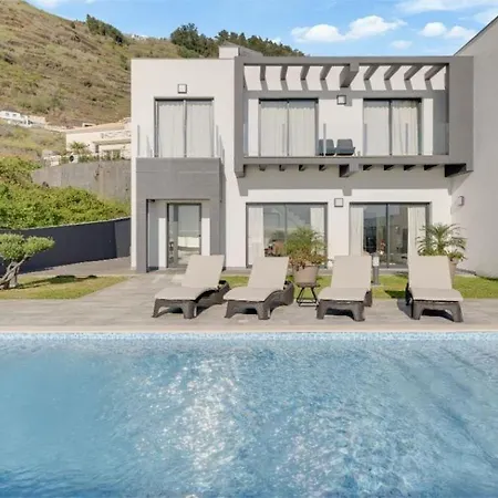 Lux Villas